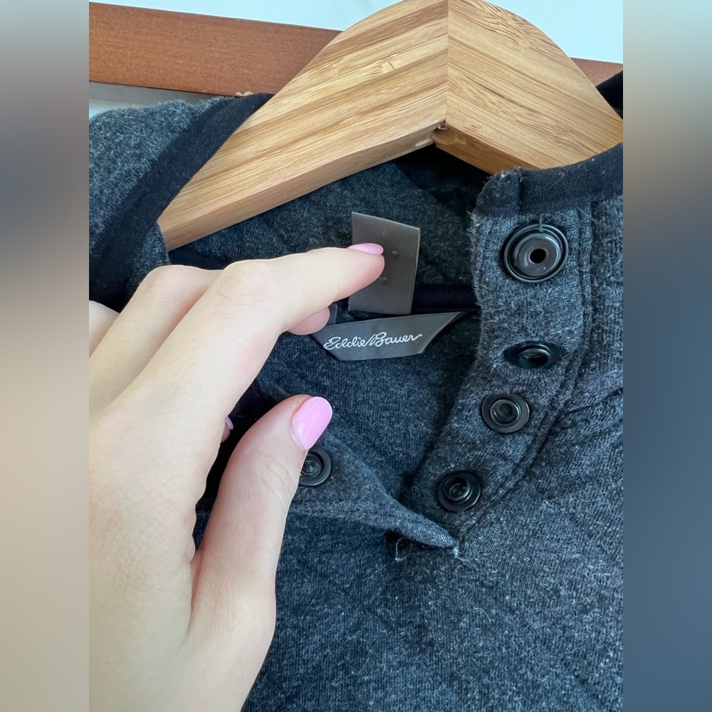 Womens quilted quarter button jacket - Picture 4 of 8